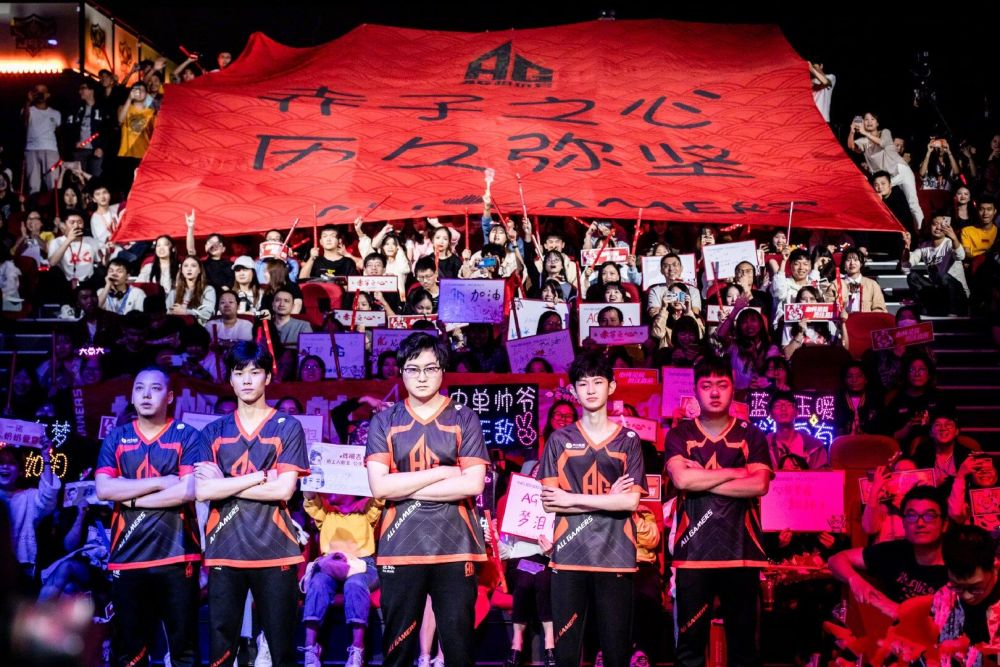 T1 将面对 Anyone’s Legend， Generation Gaming 对阵 Hanwha Life Esports 在 2025 全球总决赛季后赛